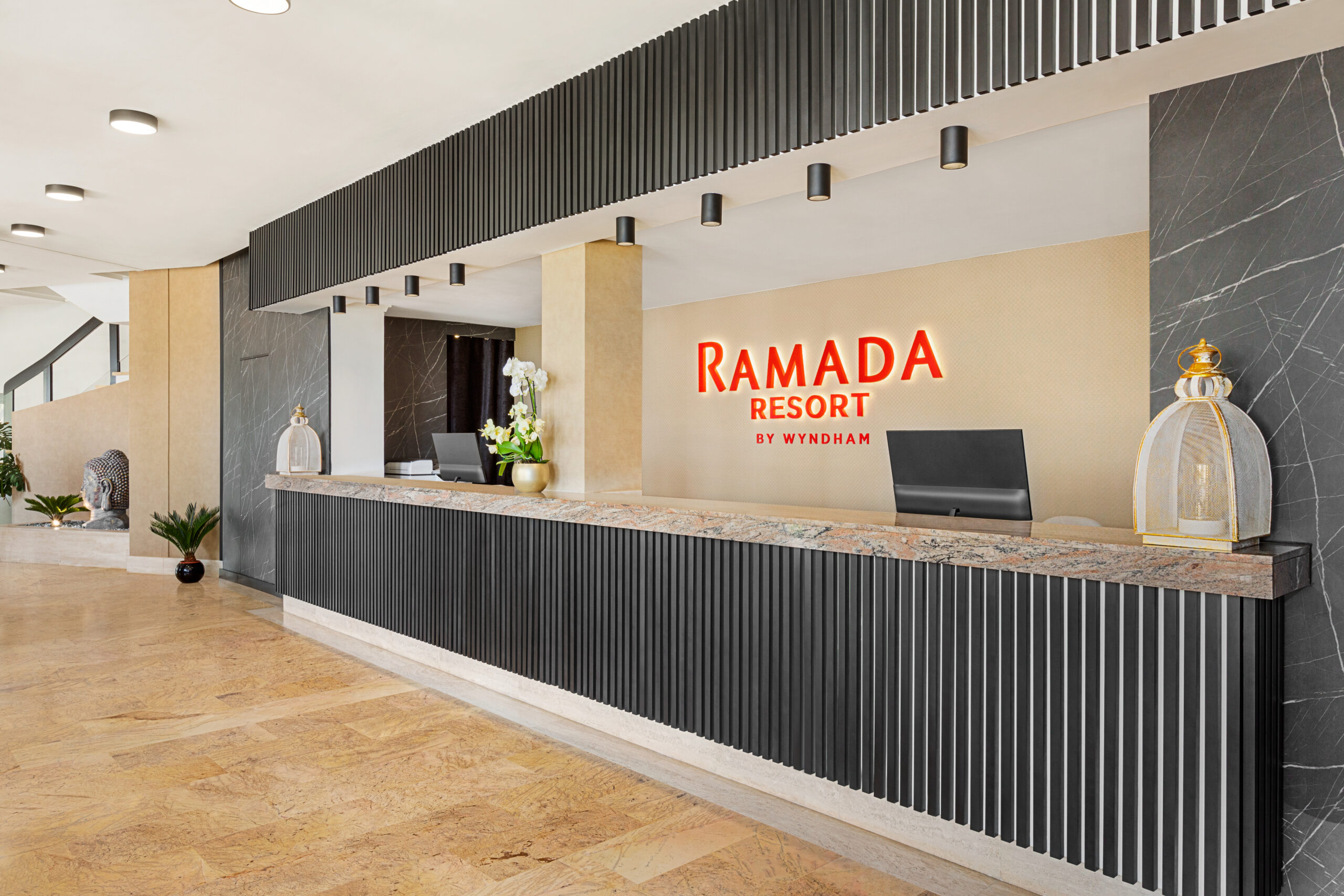 Ramada Resort by Wyndham Puerto de Mazarron - Front Desk - 1508115